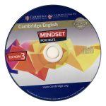 کتاب آموزش زبان انگلیسی کمبریج برای آزمون آیلتس، دی وی دی آموزشی با قالب CD-ROM، مناسب برای دانشآموزان تقویت مهارتهای زبان و آزمونهای زبان انگلیسی.